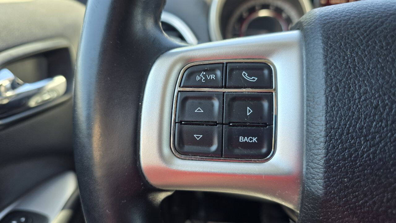 Used 2014 Dodge Journey SXT FWD image 23