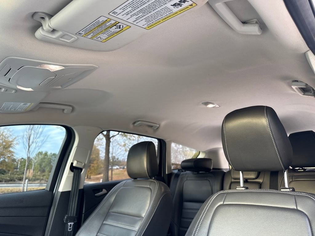 Used 2019 Ford Escape SEL image 25