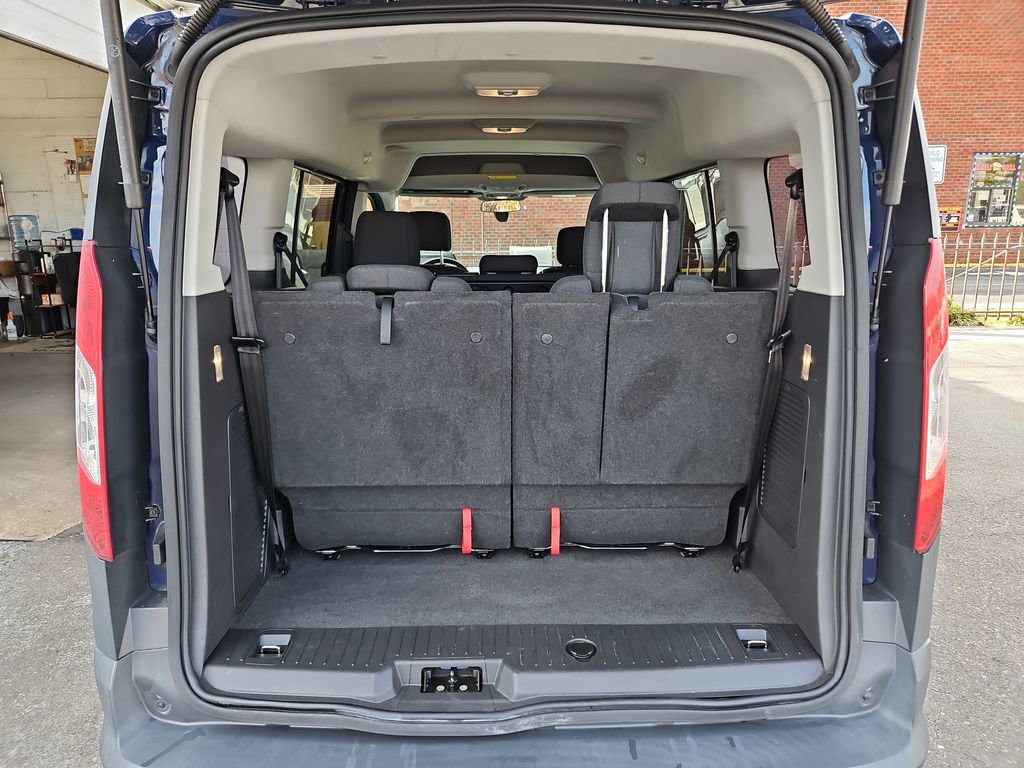 Used 2018 Ford Transit Connect XL image 27