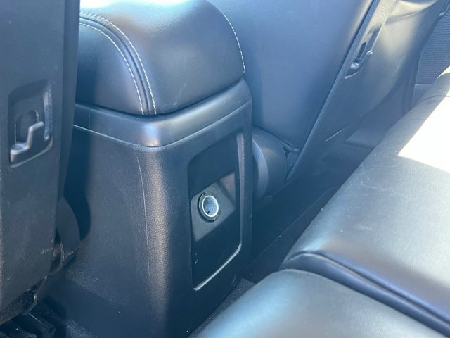 Used 2019 Dodge Journey Crossroad FWD image 19