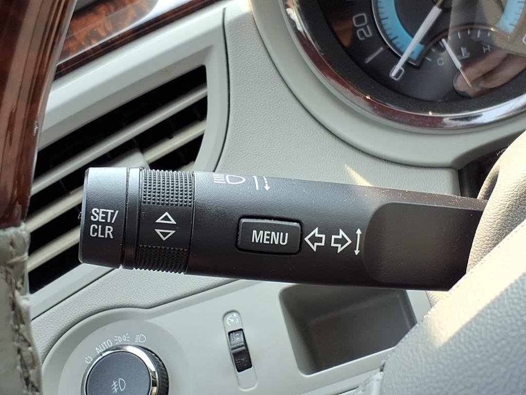 Used 2013 Buick LaCrosse Premium image 21