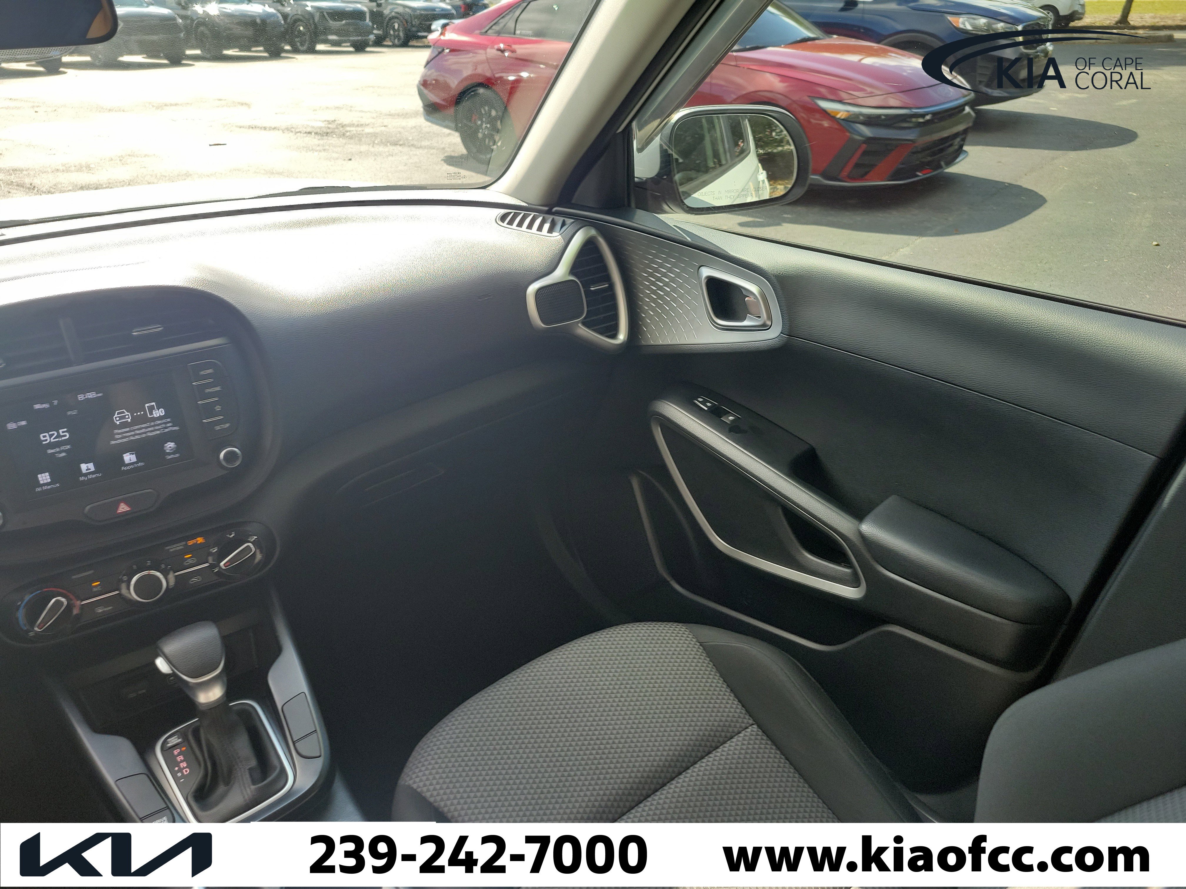 Used 2020 Kia Soul LX FWD image 17