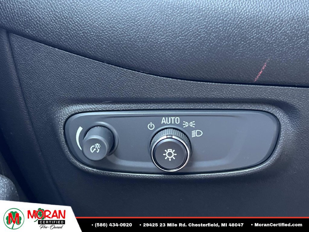Used 2020 Chevrolet Equinox LS AWD/4WD image 26