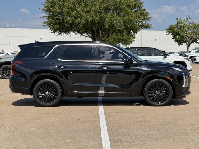 Used 2024 Hyundai Palisade Calligraphy AWD/4WD image 3