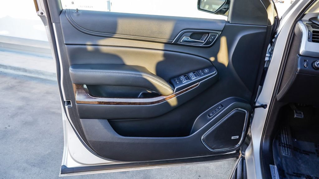 Used 2018 Chevrolet Tahoe LT image 23