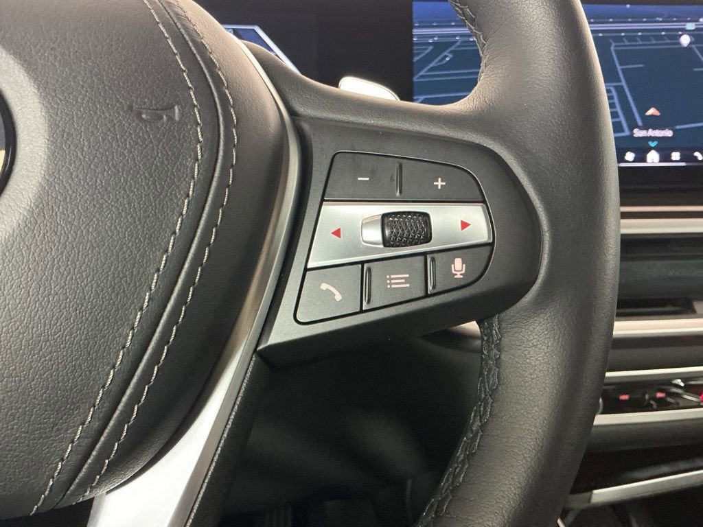Certified 2025 BMW X5 sDrive40i w/ Parking Assistance Package RWD image 17