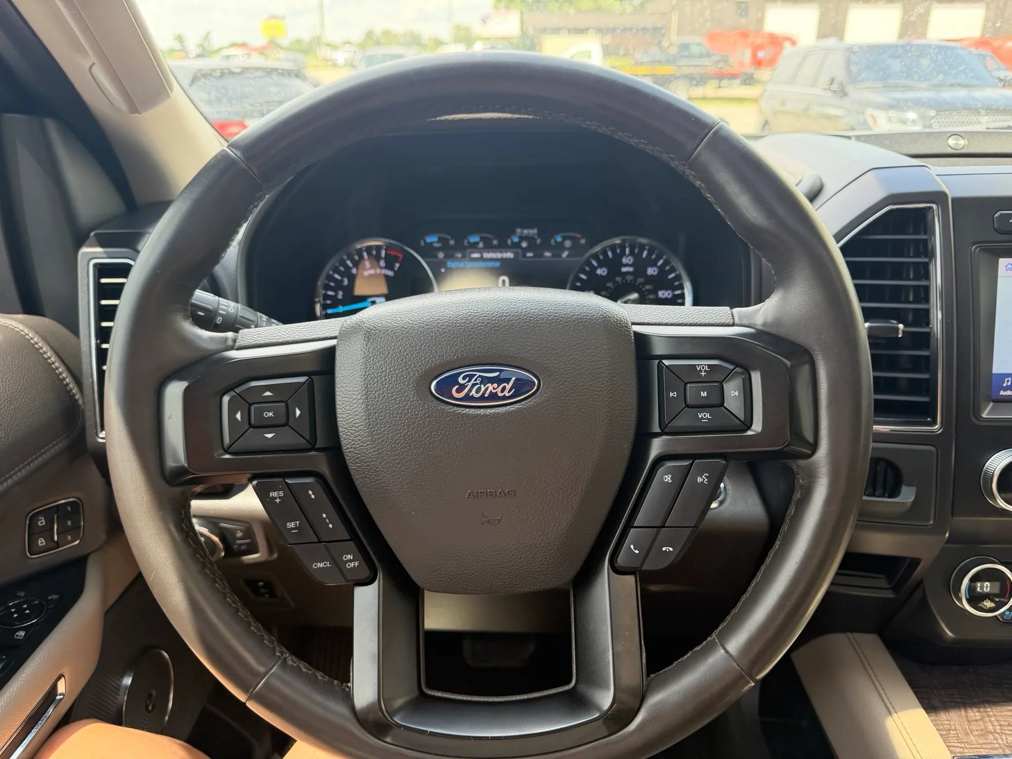 Used 2020 Ford Expedition Max Limited w/ Equipment Group 301A AWD/4WD image 13