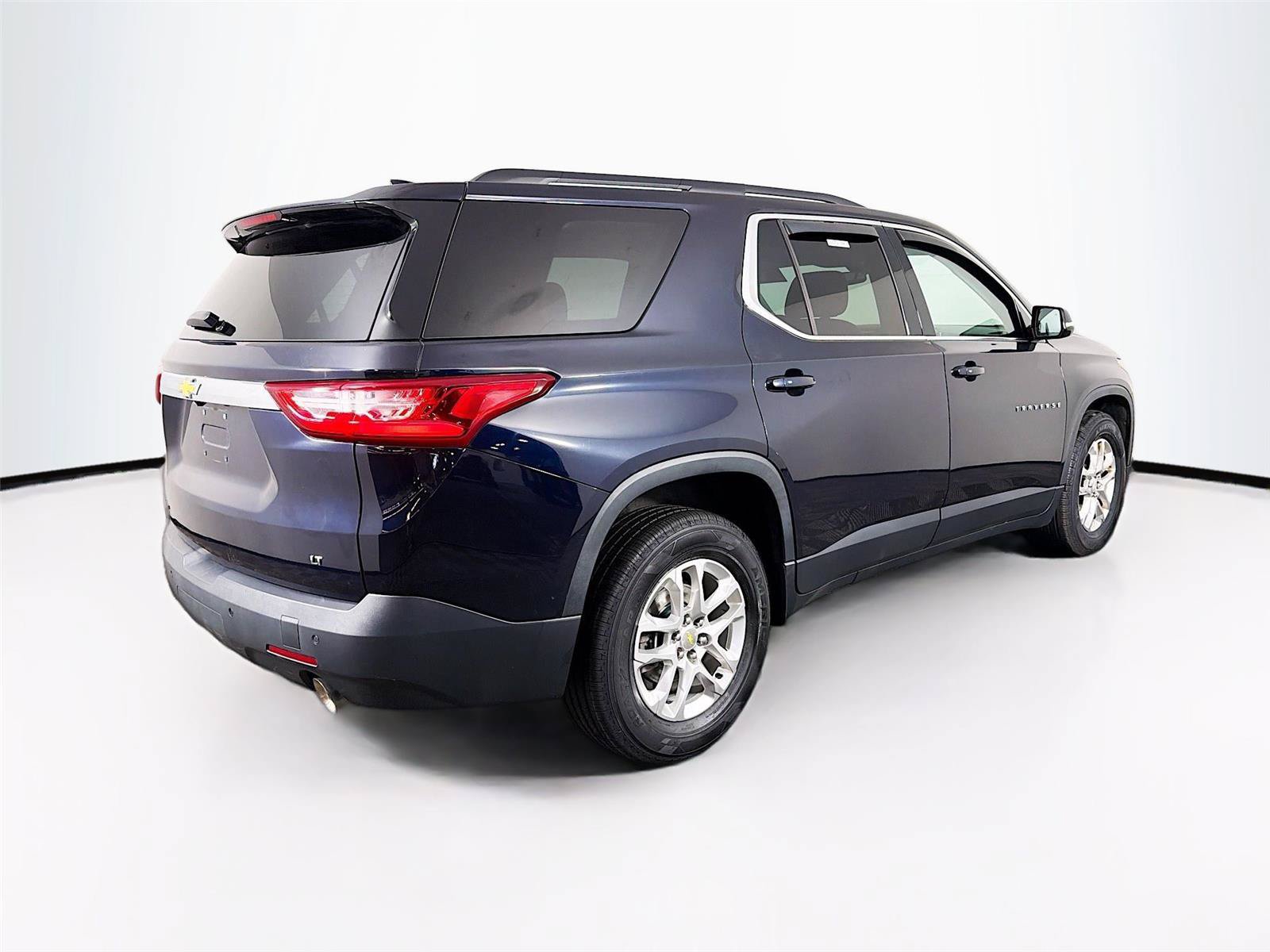 Used 2020 Chevrolet Traverse LT AWD/4WD image 11