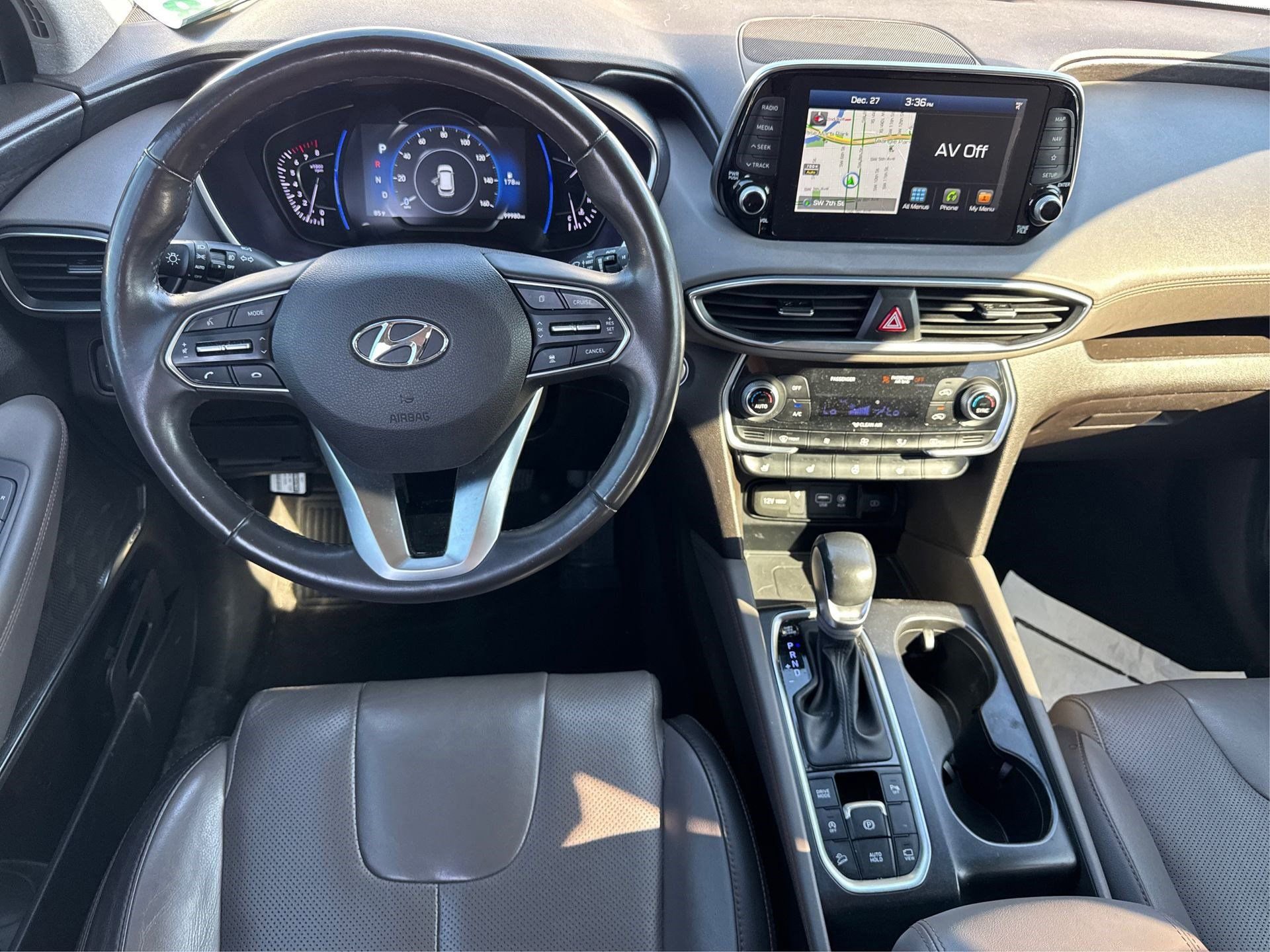 Used 2019 Hyundai Santa Fe AWD image 21