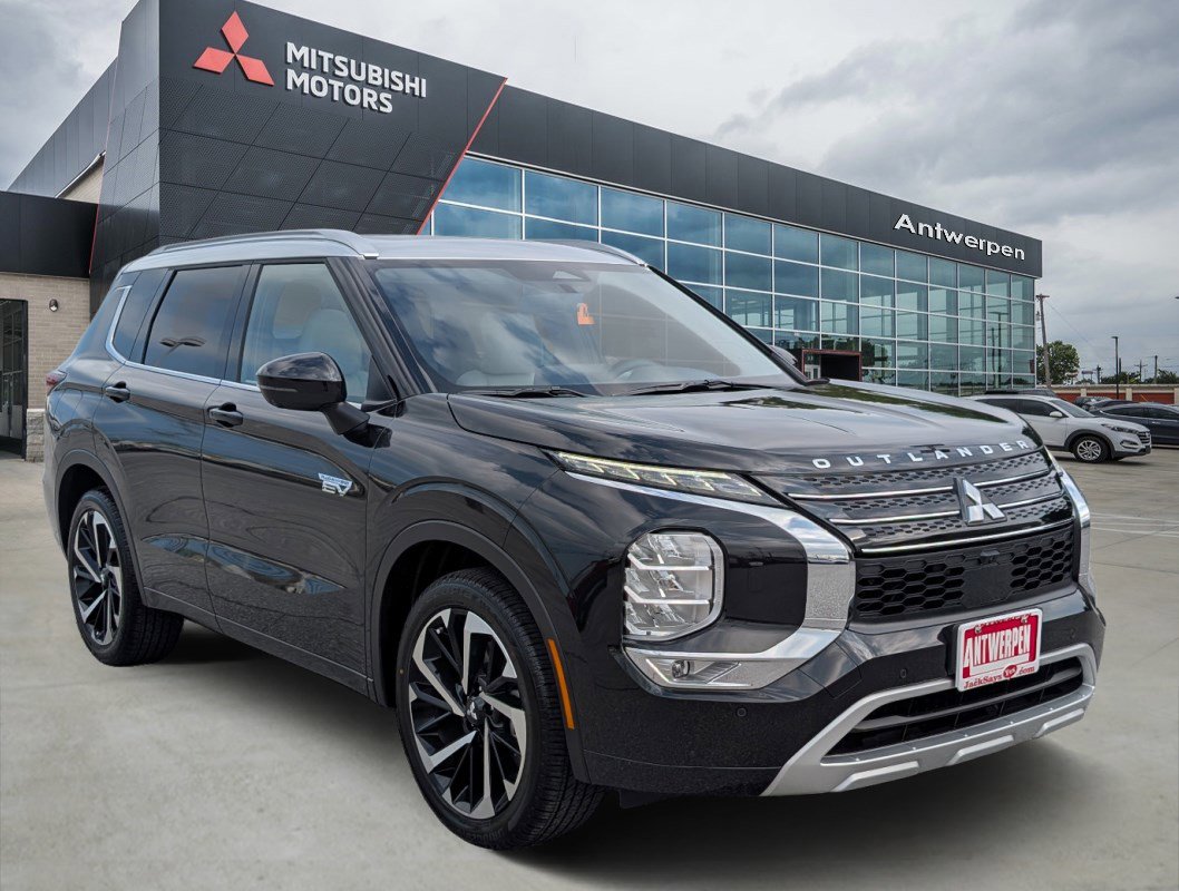 New 2025 Mitsubishi Outlander SEL image 1