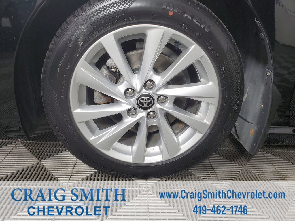 Used 2023 Toyota Camry SE FWD image 30