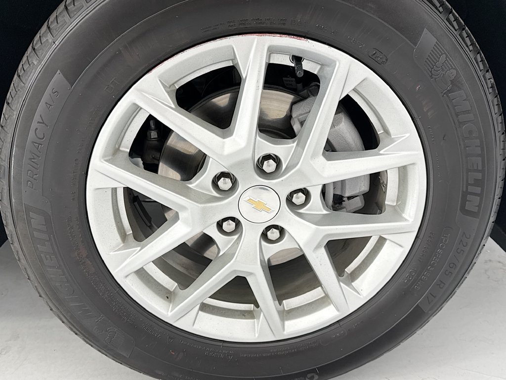 Used 2023 Chevrolet Equinox LS FWD image 30