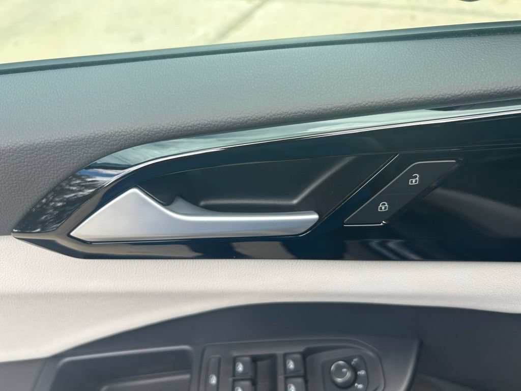 New 2026 Volkswagen Taos S FWD image 50