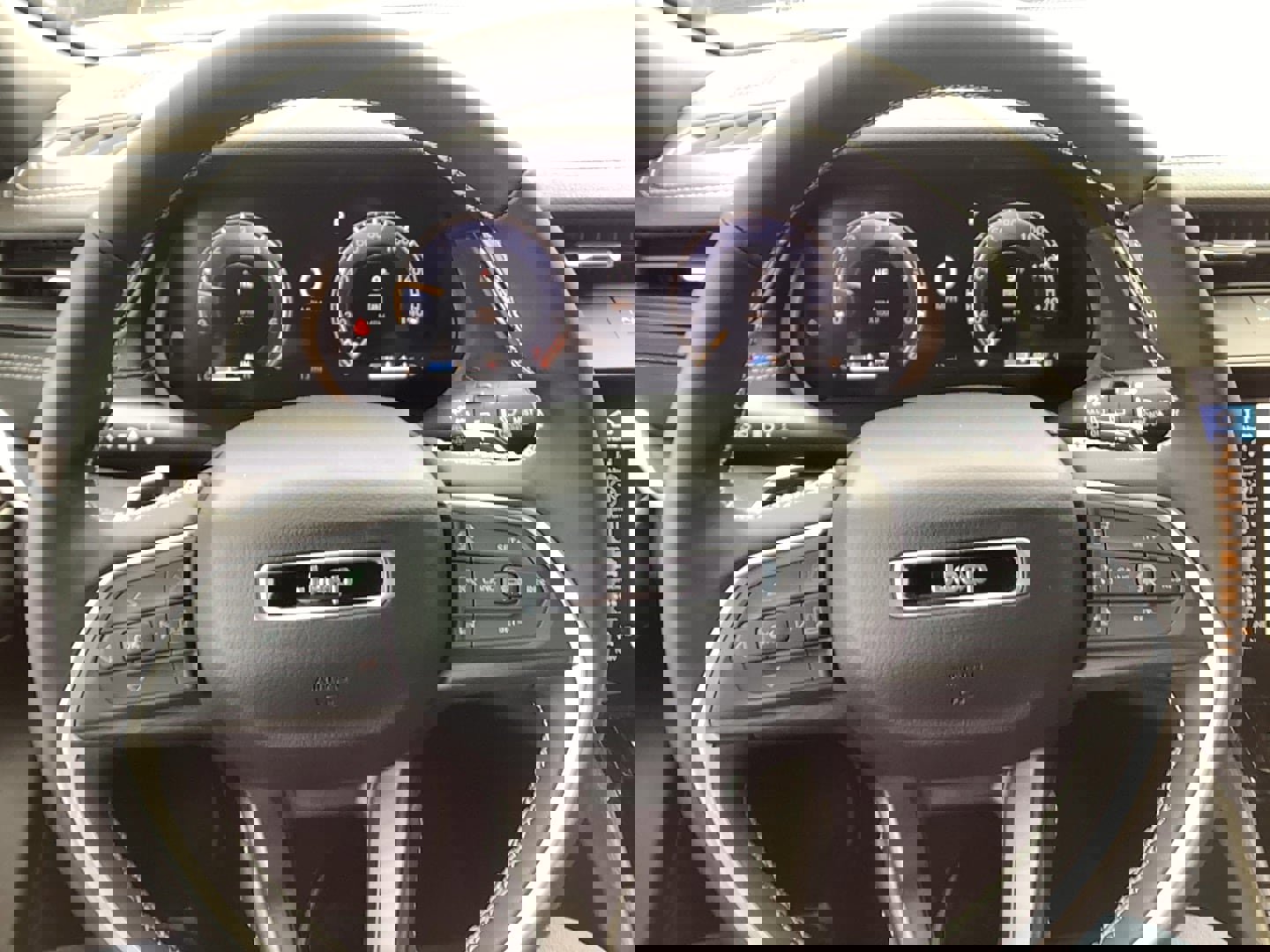 New 2026 Jeep Grand Cherokee Altitude image 12