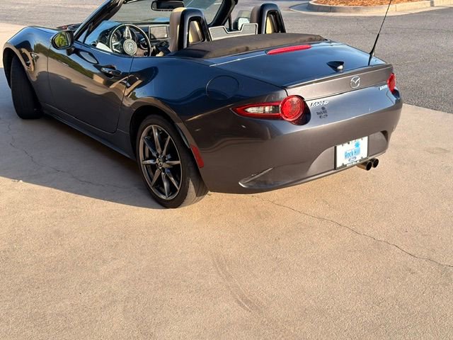 Used 2023 MAZDA MX-5 Miata Grand Touring RWD image 14