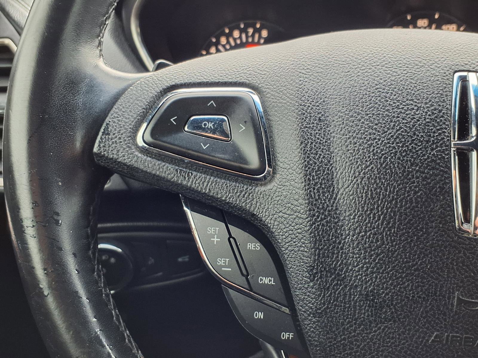 Used 2018 Lincoln MKX Select w/ Select Plus Package image 15