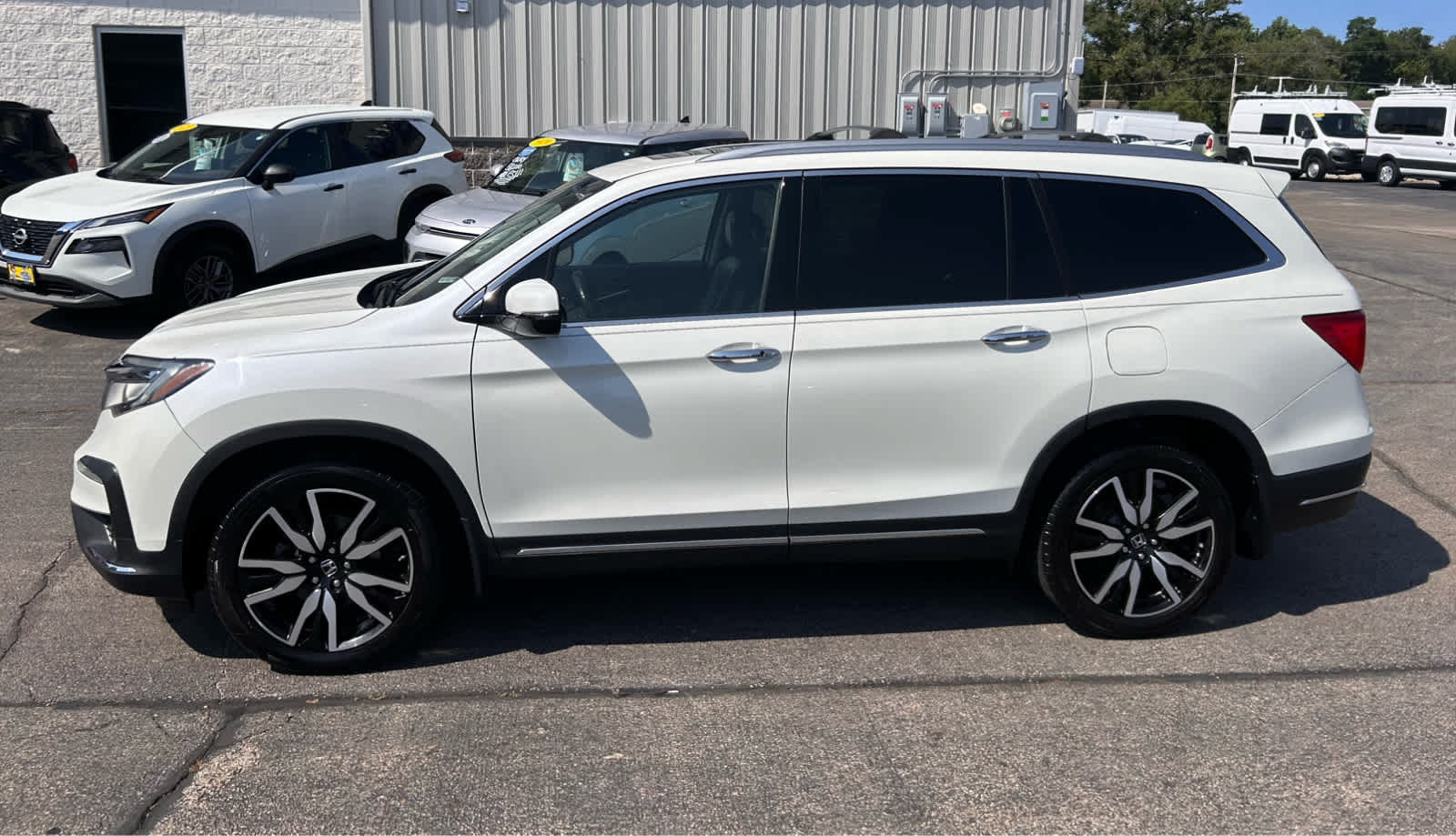 Used 2019 Honda Pilot Touring image 6