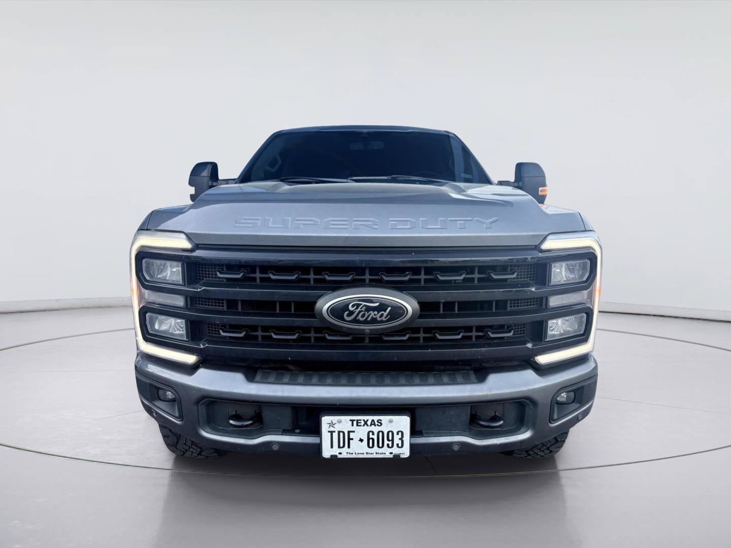 Used 2023 Ford F250 Lariat w/ Lariat Ultimate Package AWD/4WD image 2