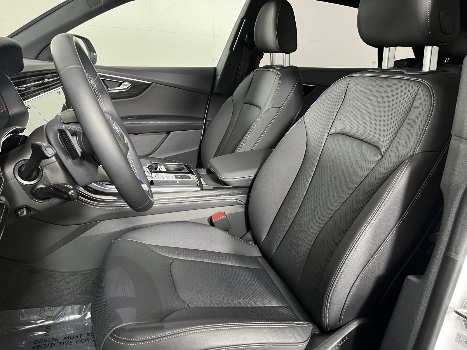 Used 2025 Audi Q8 Premium Plus w/ Premium Plus Package image 13