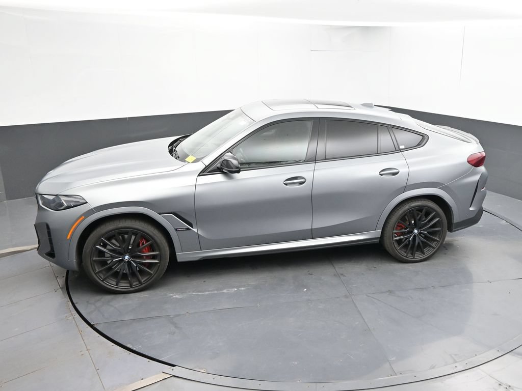 Used 2024 BMW X6 M60i AWD/4WD image 39
