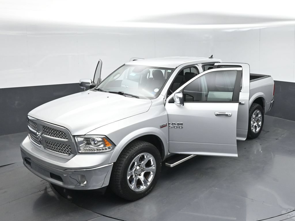 Used 2018 RAM 1500 Laramie RWD image 54