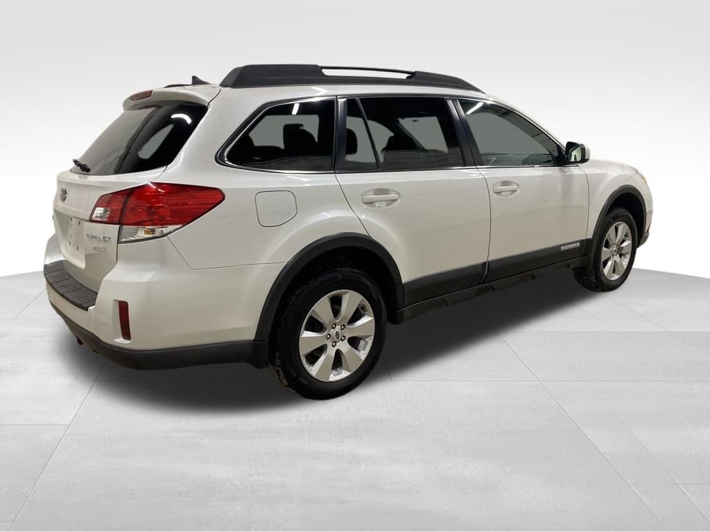 Used 2012 Subaru Outback 2.5i Limited image 4