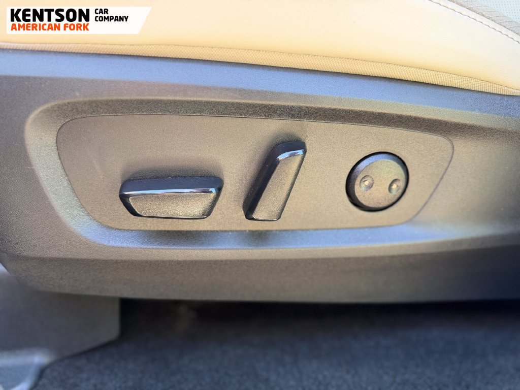 Used 2026 Nissan Pathfinder SL AWD/4WD image 30