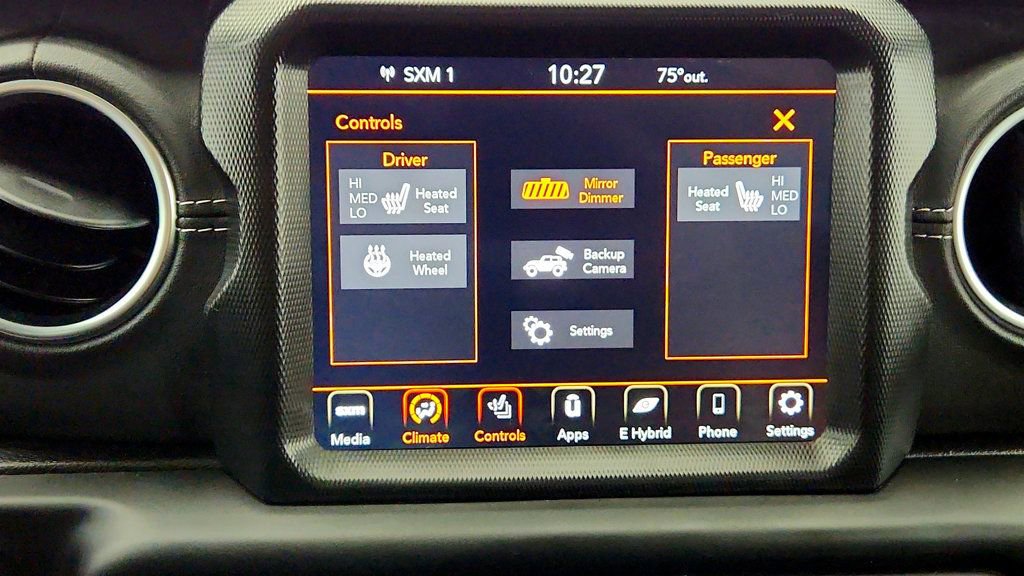 Used 2023 Jeep Wrangler Unlimited Sahara w/ Cold Weather Group AWD/4WD image 19
