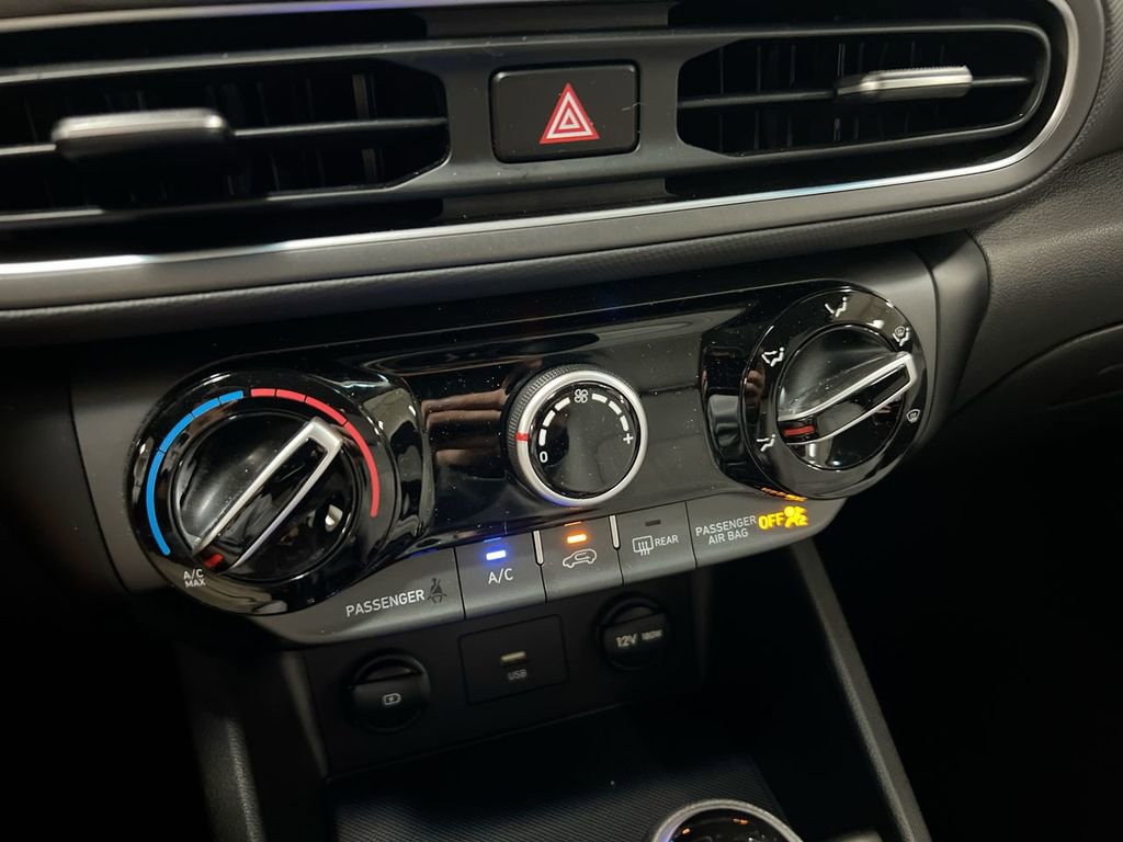 Used 2022 Hyundai Kona SEL FWD image 16