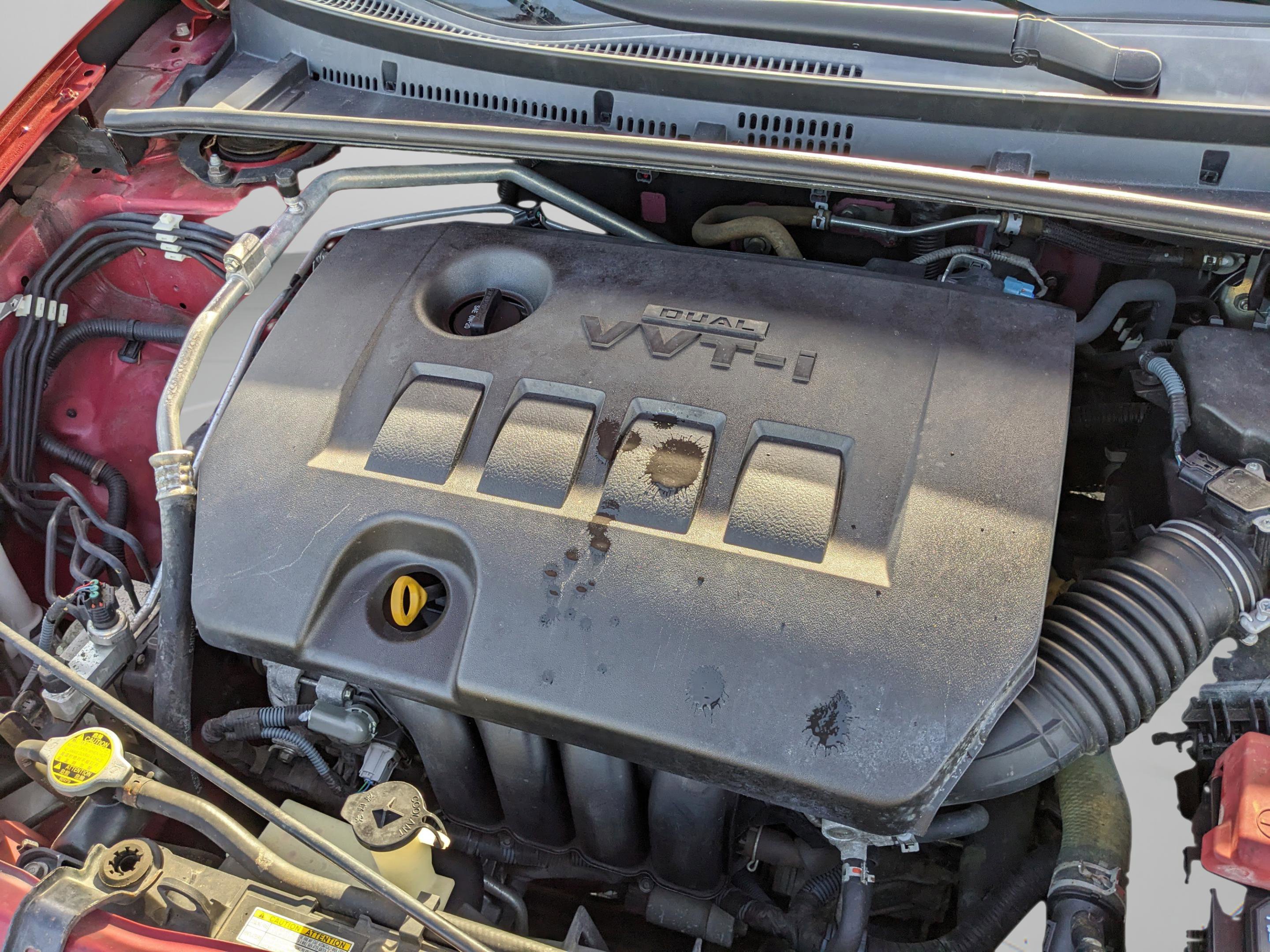 Used 2016 Toyota Corolla LE image 12