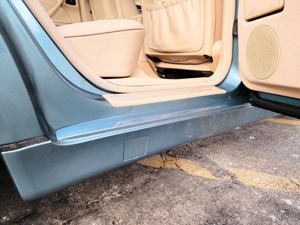 Used 2001 Mercedes-Benz E 320 E 320 4dr Sedan image 30
