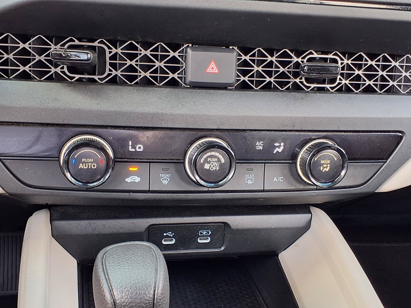 Used 2025 Honda Accord LX image 15