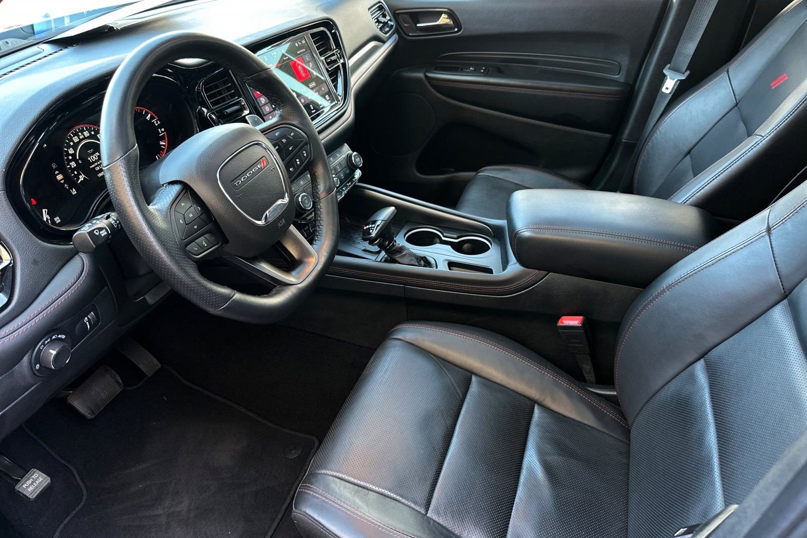 Used 2025 Dodge Durango GT AWD/4WD image 9