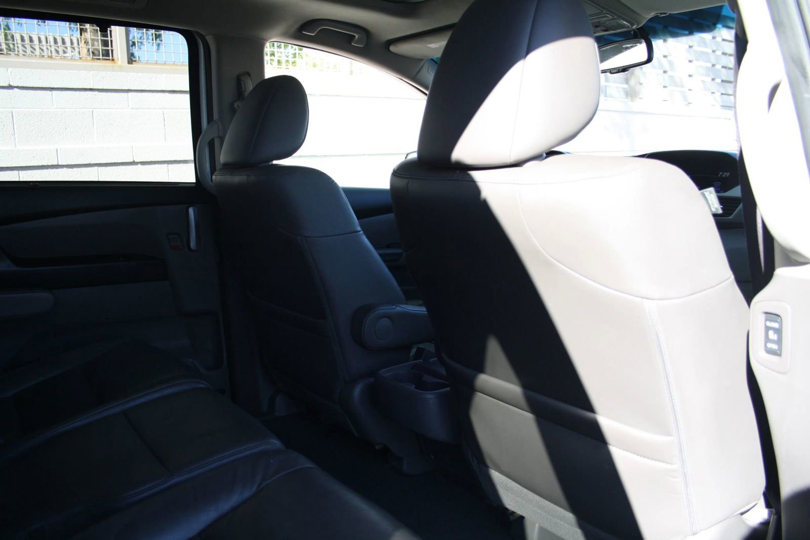 Used 2012 Honda Odyssey EX-L image 9