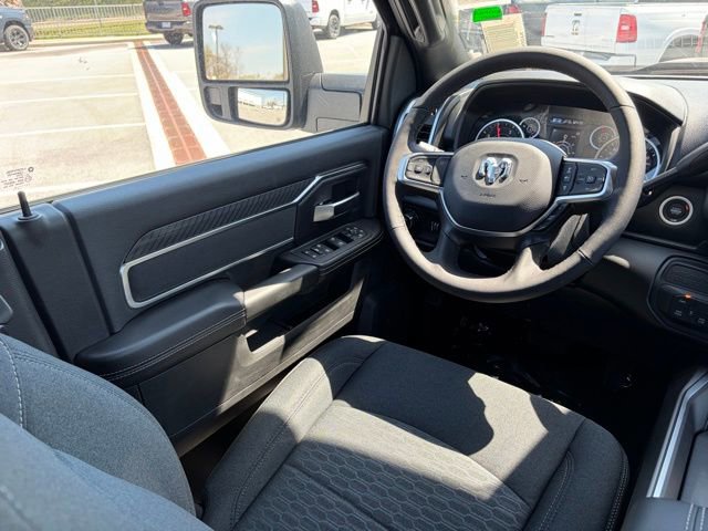 New 2026 RAM 2500 Big Horn AWD/4WD image 32