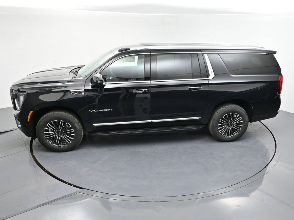 New 2026 GMC Yukon XL Elevation image 32