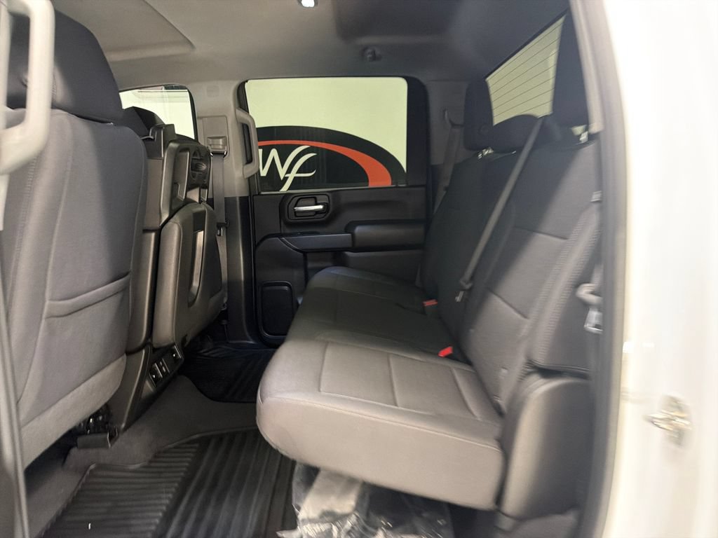 Used 2025 Chevrolet Silverado 2500 Custom w/ Custom Value Package AWD/4WD image 13