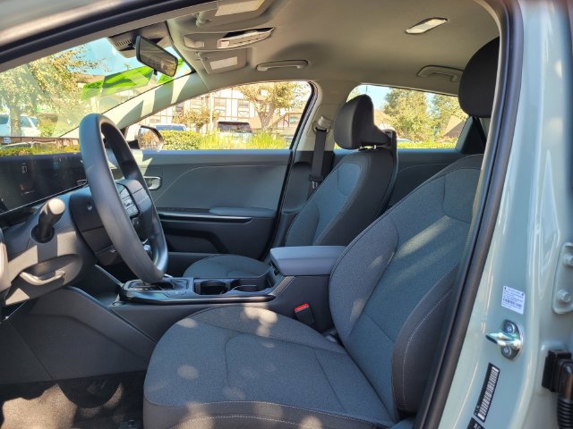 New 2026 Kia K4 FWD image 8