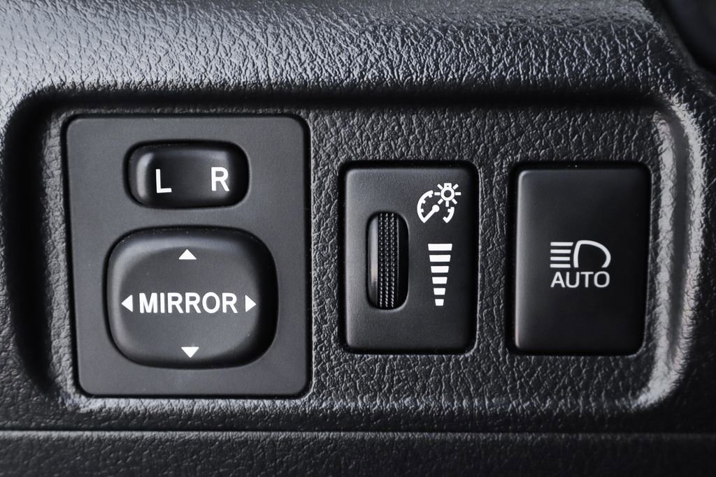 Used 2022 Toyota 4Runner TRD Off-Road Premium w/ Moonroof Package AWD/4WD image 21