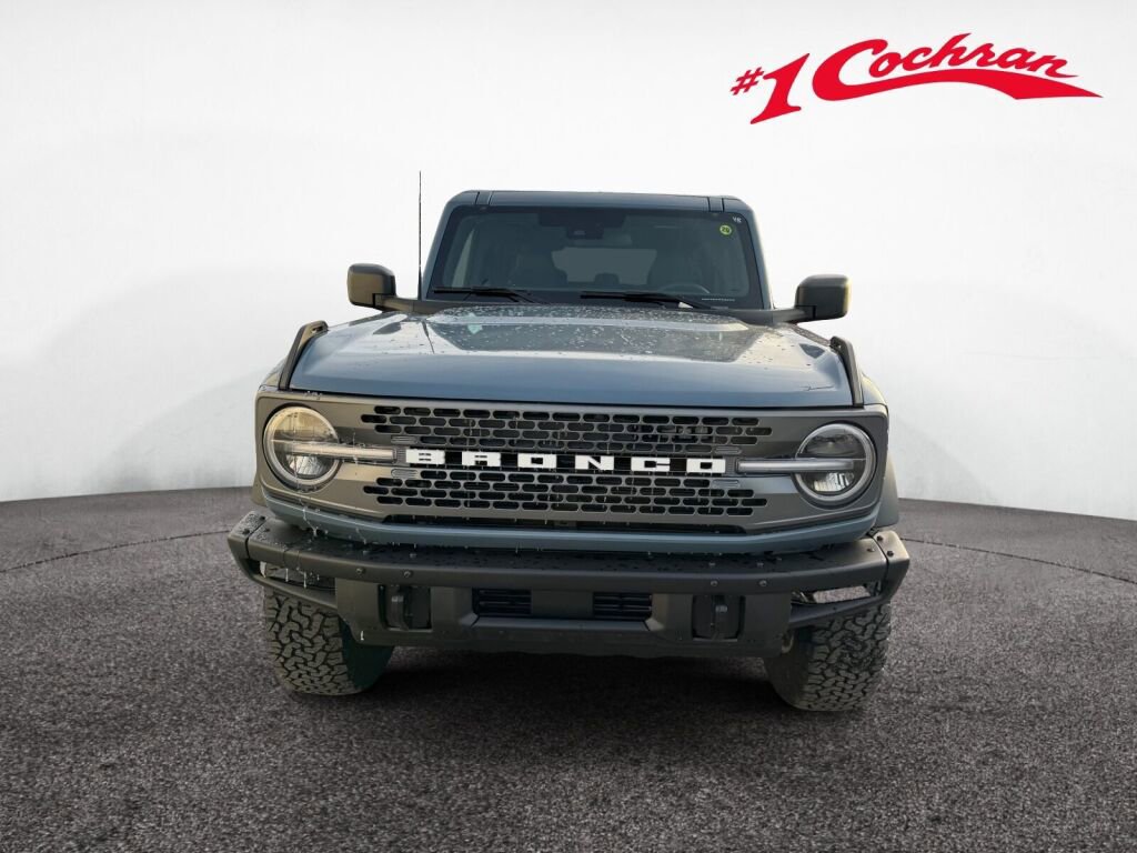 New 2025 Ford Bronco Badlands image 2