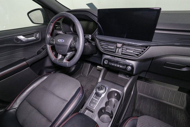 Used 2023 Ford Escape ST-Line w/ Tech Pack #1 image 19