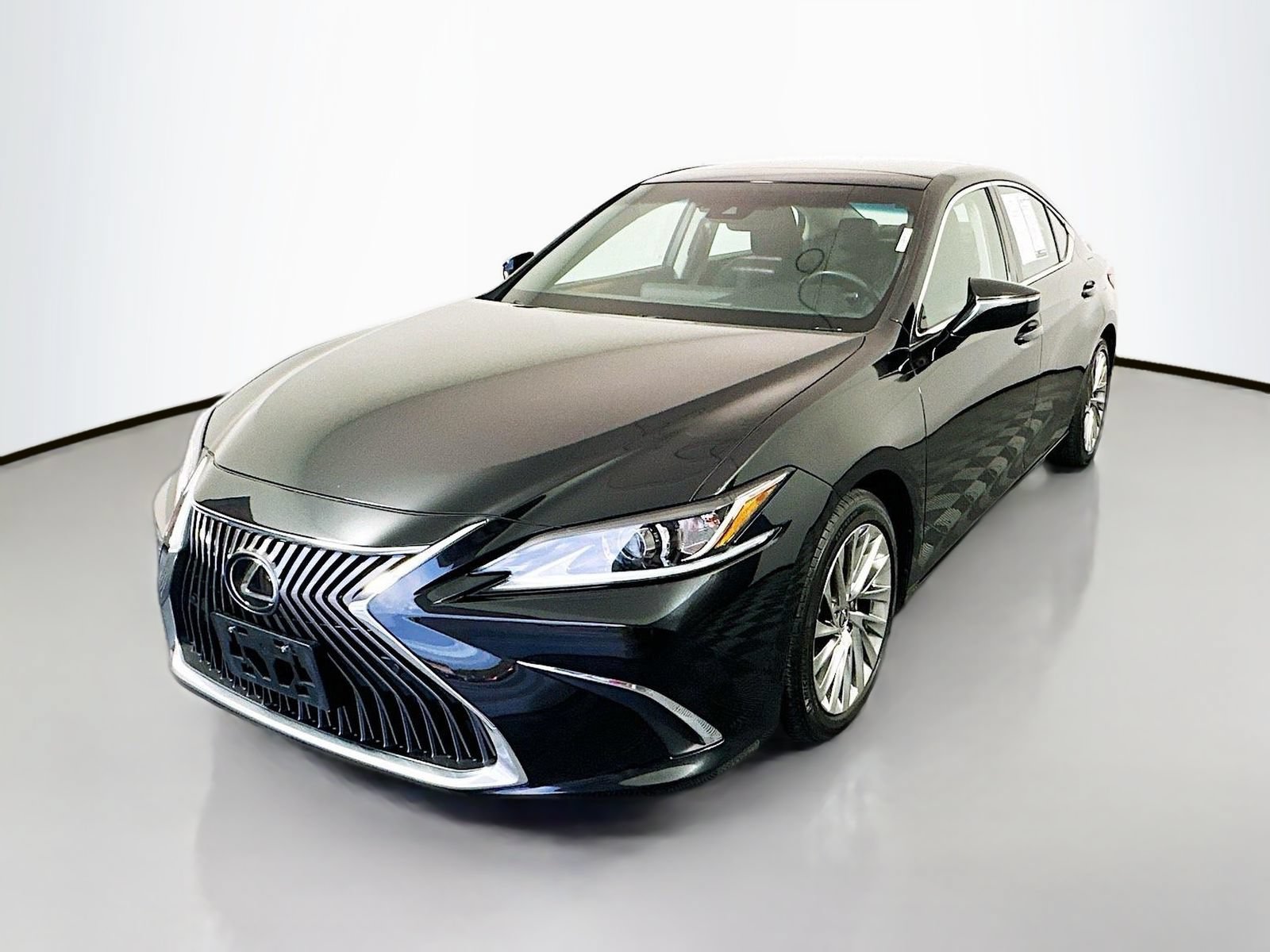 Used 2020 Lexus ES 350 w/ Accessory Package 2 FWD image 3