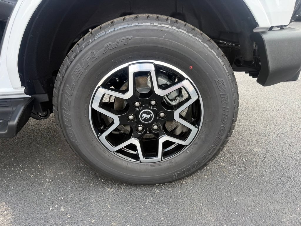 New 2026 Ford Bronco Outer Banks AWD/4WD image 34