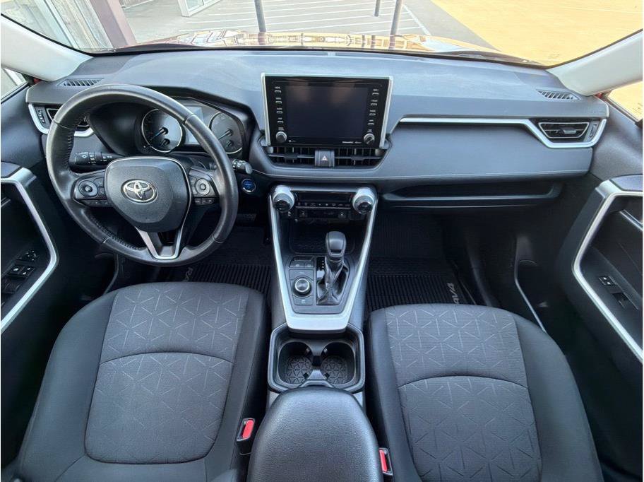 Used 2019 Toyota RAV4 XLE w/ Convenience Package AWD/4WD image 15