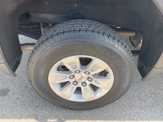 Used 2021 GMC Sierra 1500 SLE w/ Preferred Package image 6