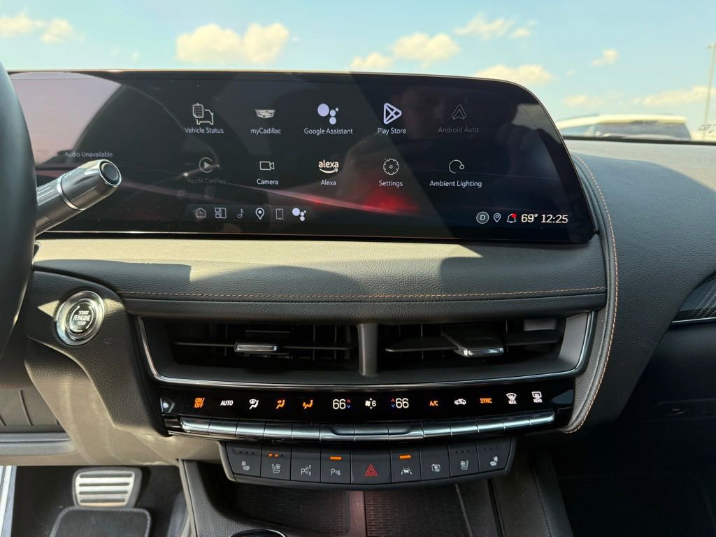 Certified 2025 Cadillac CT5 V w/ Technology Package AWD/4WD image 23