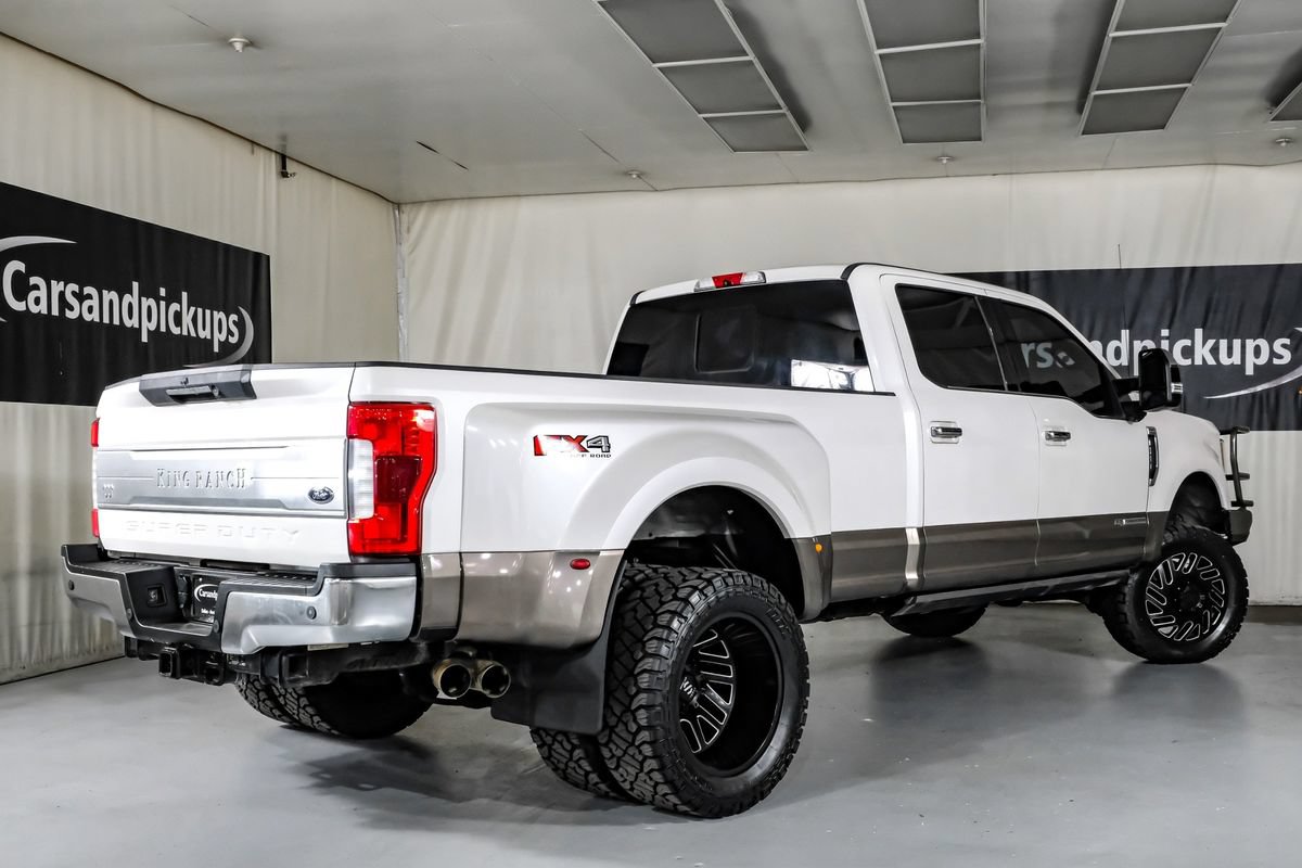 Used 2018 Ford F350 King Ranch w/ King Ranch Ultimate Package AWD/4WD image 8