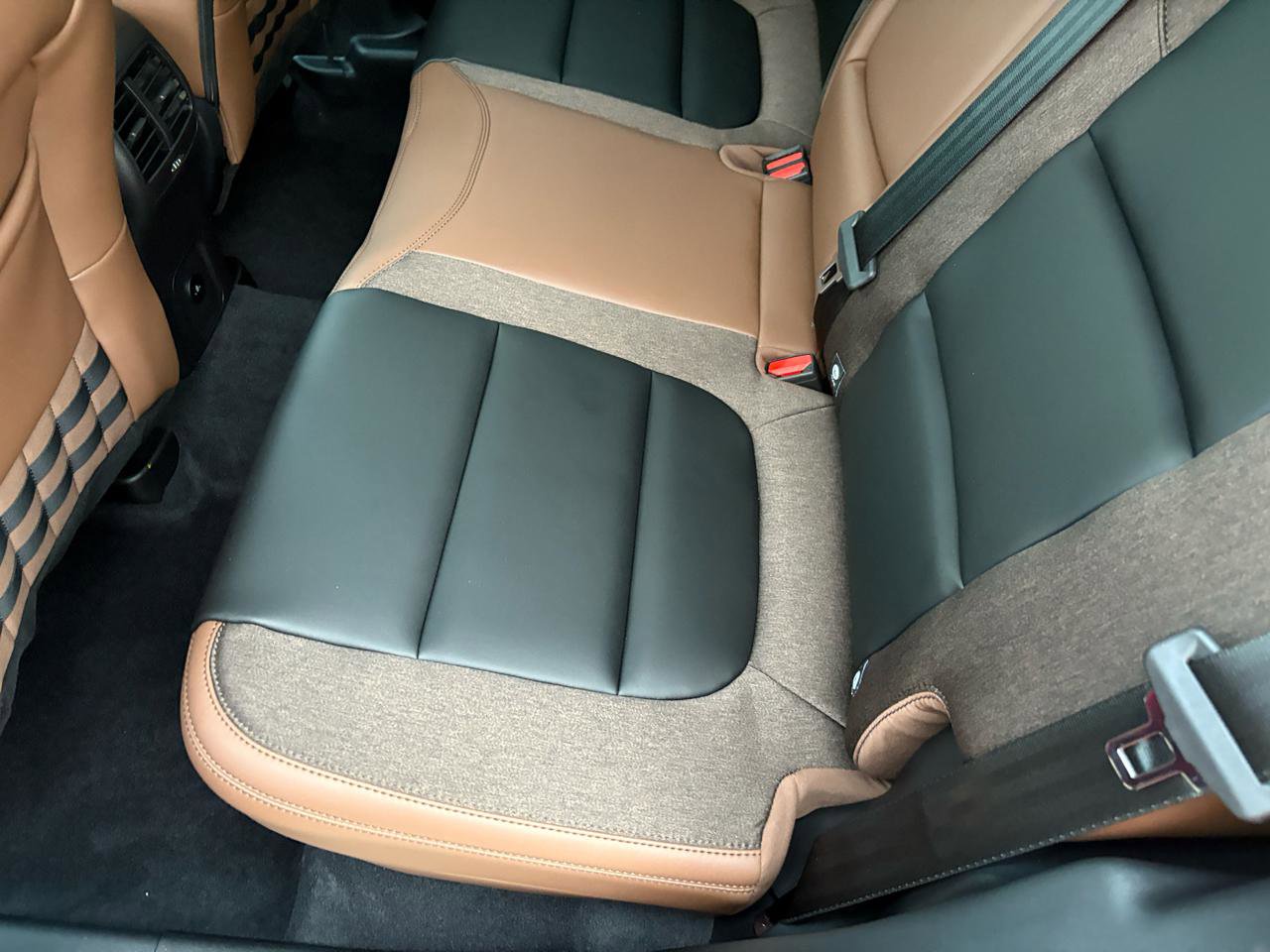 New 2025 Ford Bronco Sport Outer Banks w/ Outer Banks Tech Package+ AWD/4WD image 32