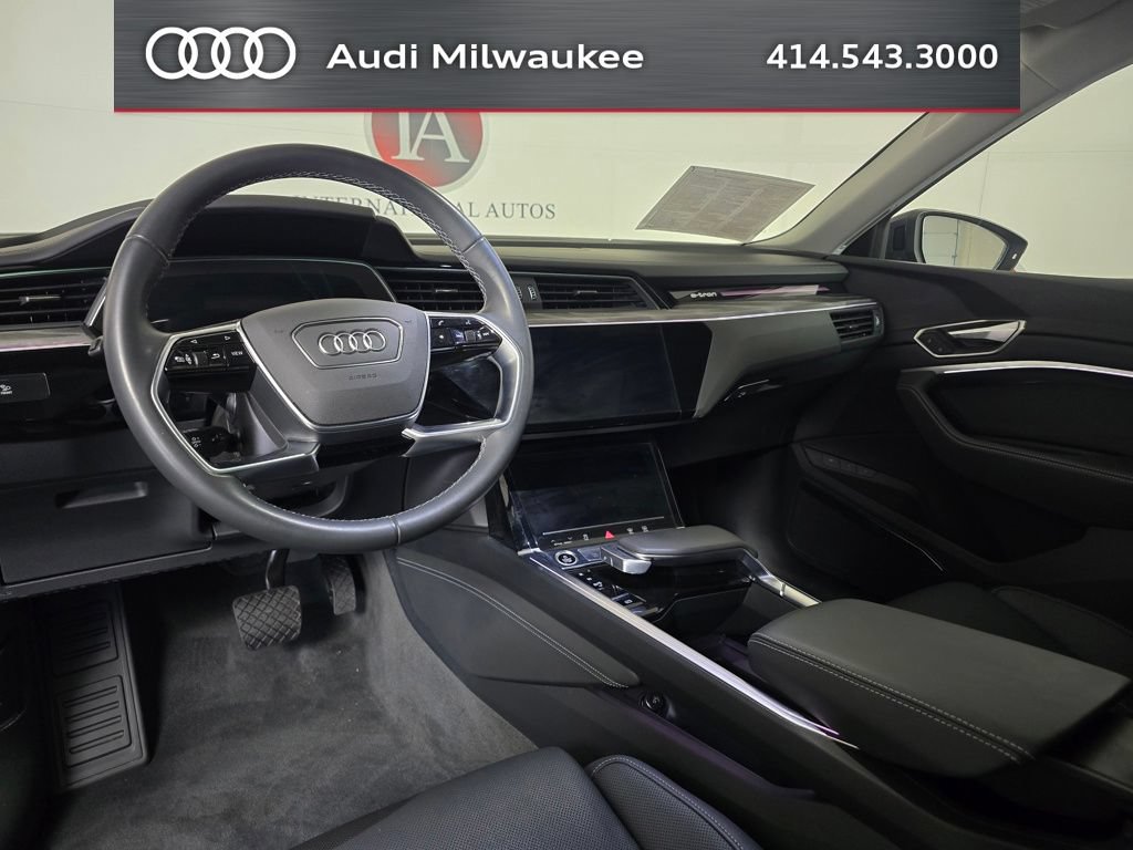 Used 2024 Audi Q8 e-tron Prestige w/ Prestige Package AWD/4WD image 23