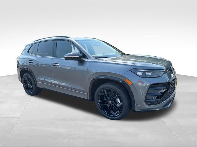 New 2026 Volkswagen Tiguan SE R-Line